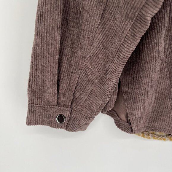 Davi & Dani Western Shacket Womens Size M Button Down Shirt Corduroy Blanket - Picture 7 of 12